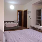 Fly 4*