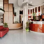 Hotel Fly