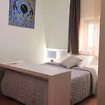 Hotel Fly