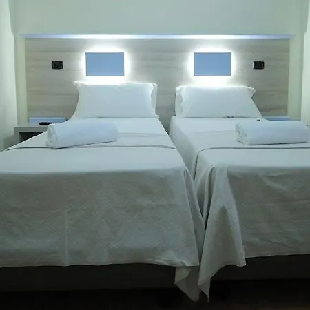 Fly Hotel
