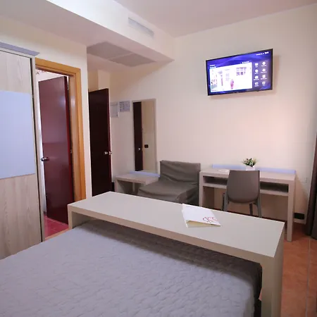 Fly Ξενοδοχείο