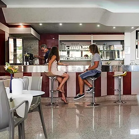 Fly Hotel 4*