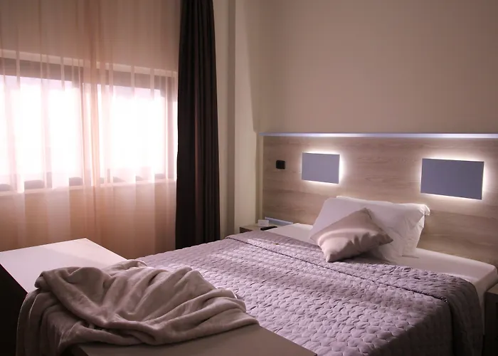 Fly فندق غالّيبولي