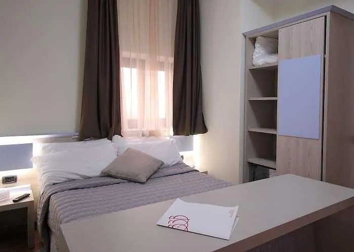 Fly فندق غالّيبولي